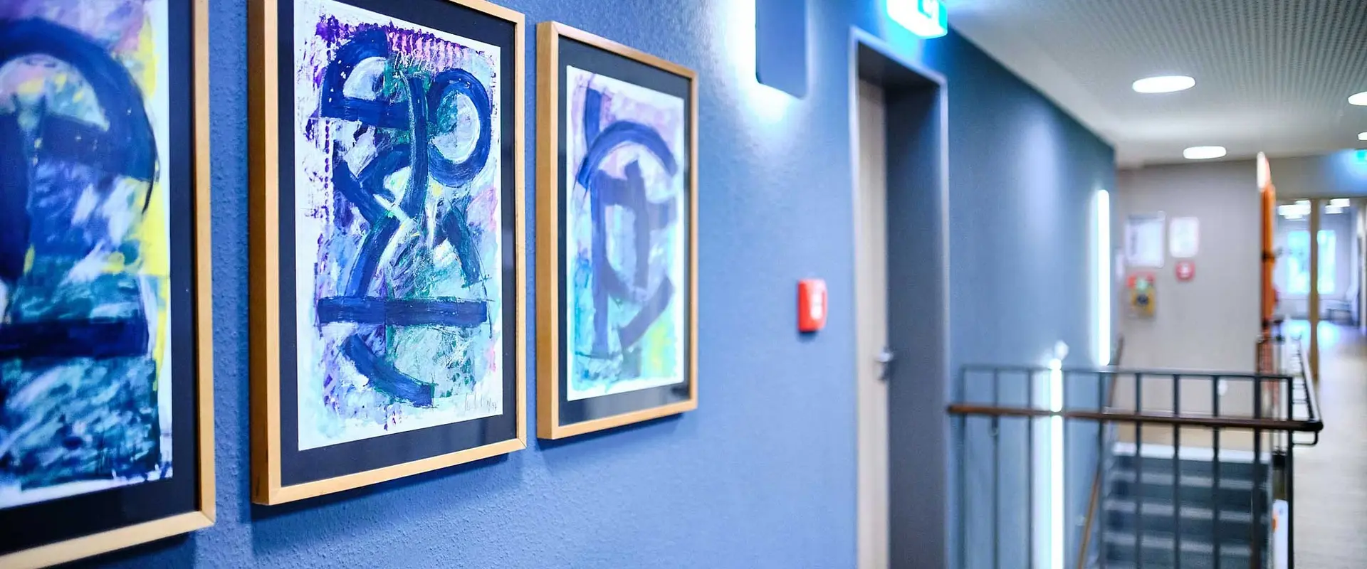 Flur der Tagesklinik Psychosomatik im Rehabilitationszentrum St. Leonhard in Braunschweig